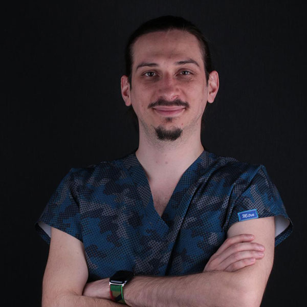 Dt. Mehmet Emre Türkhan